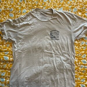 Scooby doo Mystery Inc Beige Short Sleeve Tee